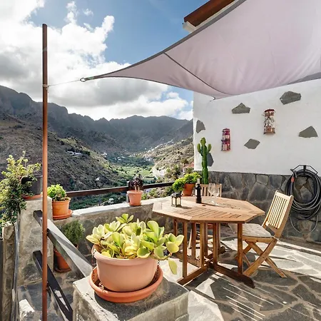 Casa Tajaraste 1 *